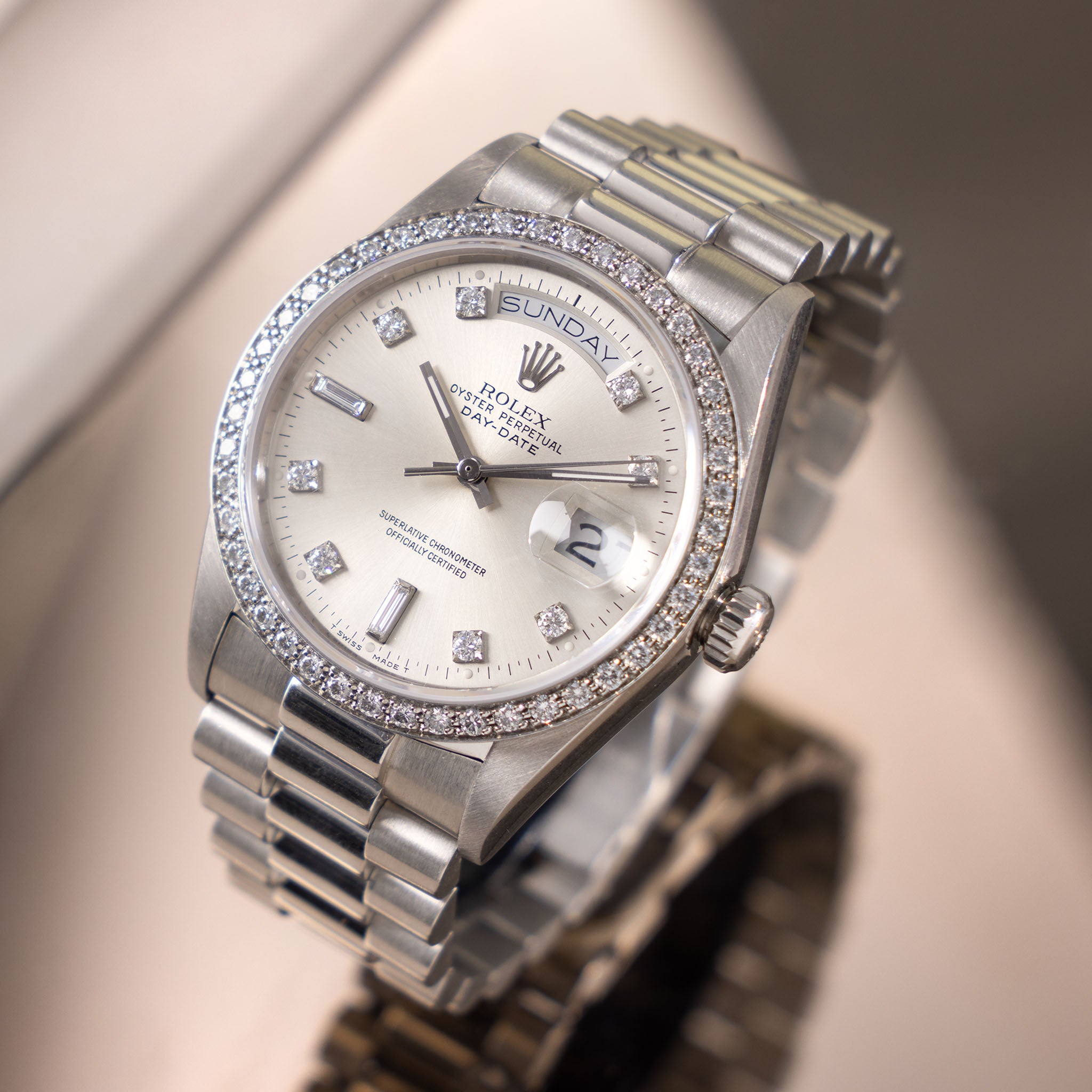 Rolex Day-date silver sunburst big diamond dial ref. 18046 in platinum
