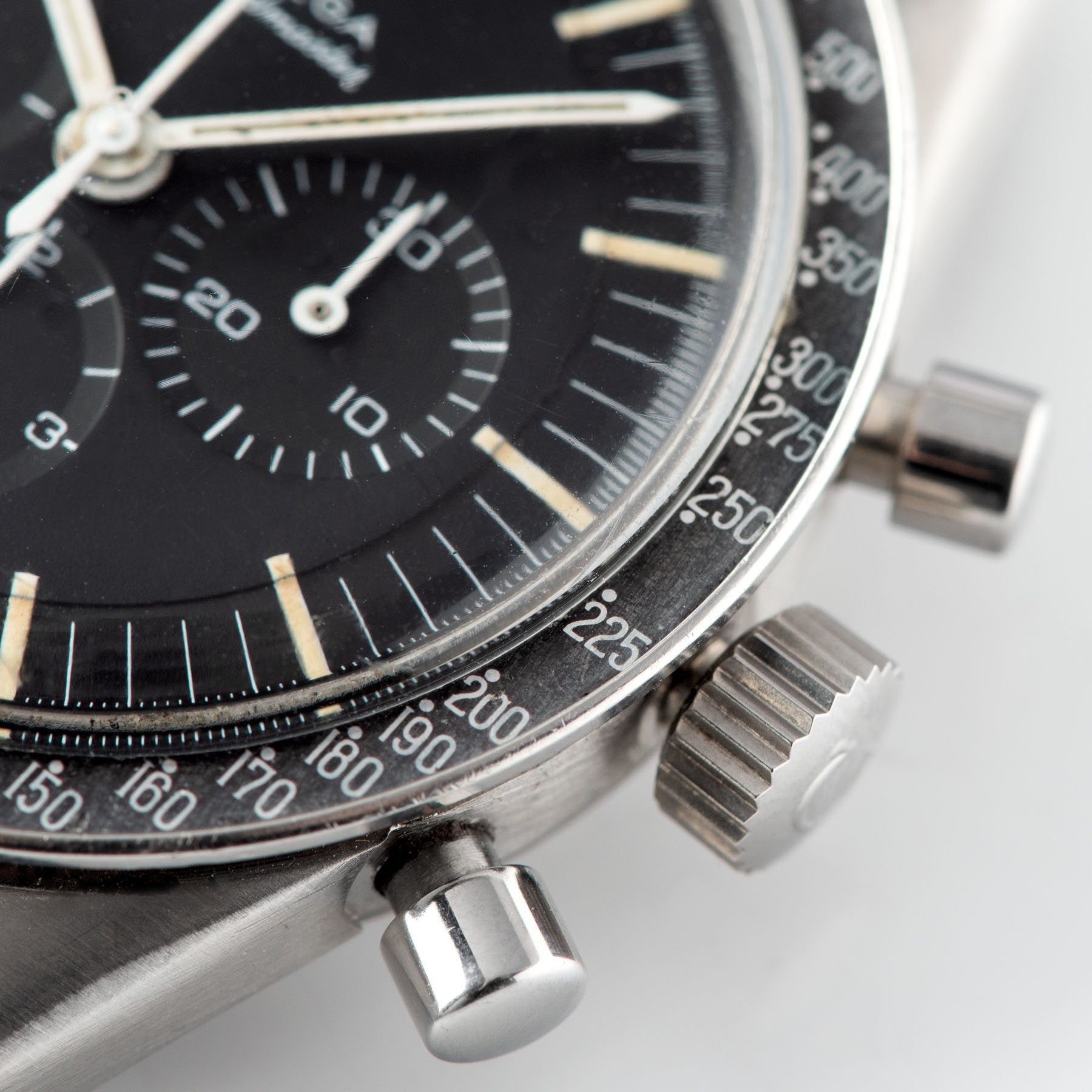 Omega Speedmaster Ed White ref 105.003-64