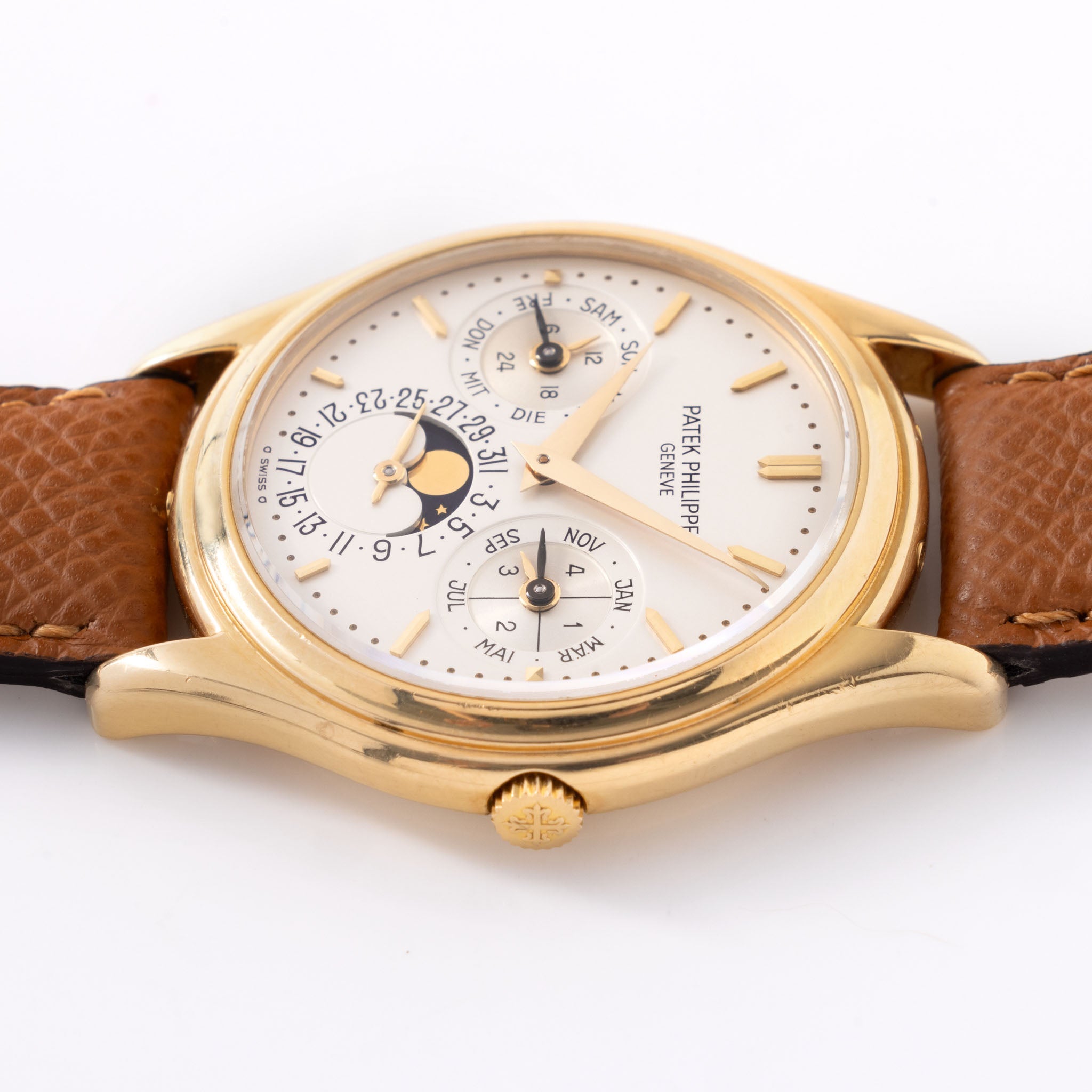 Patek Philippe Perpetual Calendar 3940J Second Series with Original Paper