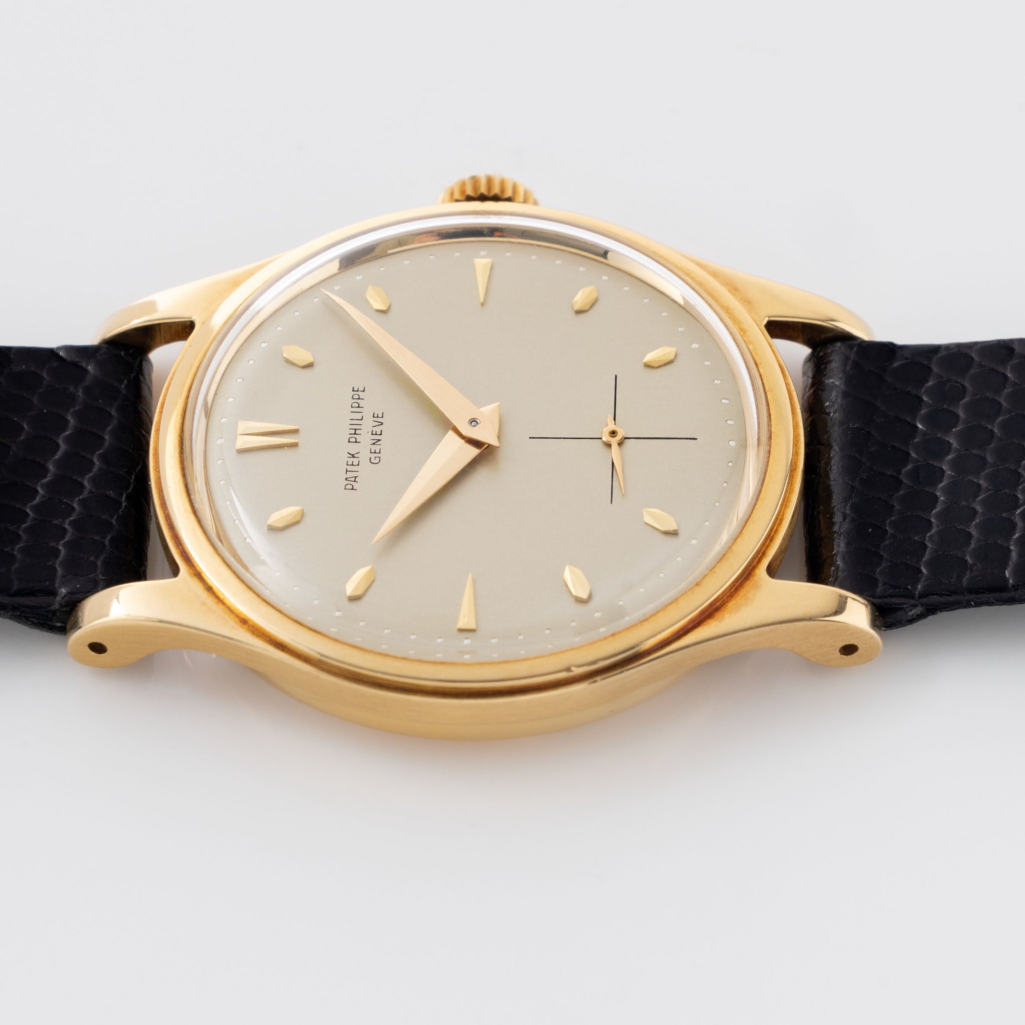 Patek Philippe Calatrava 2509 with Extract from the Archives