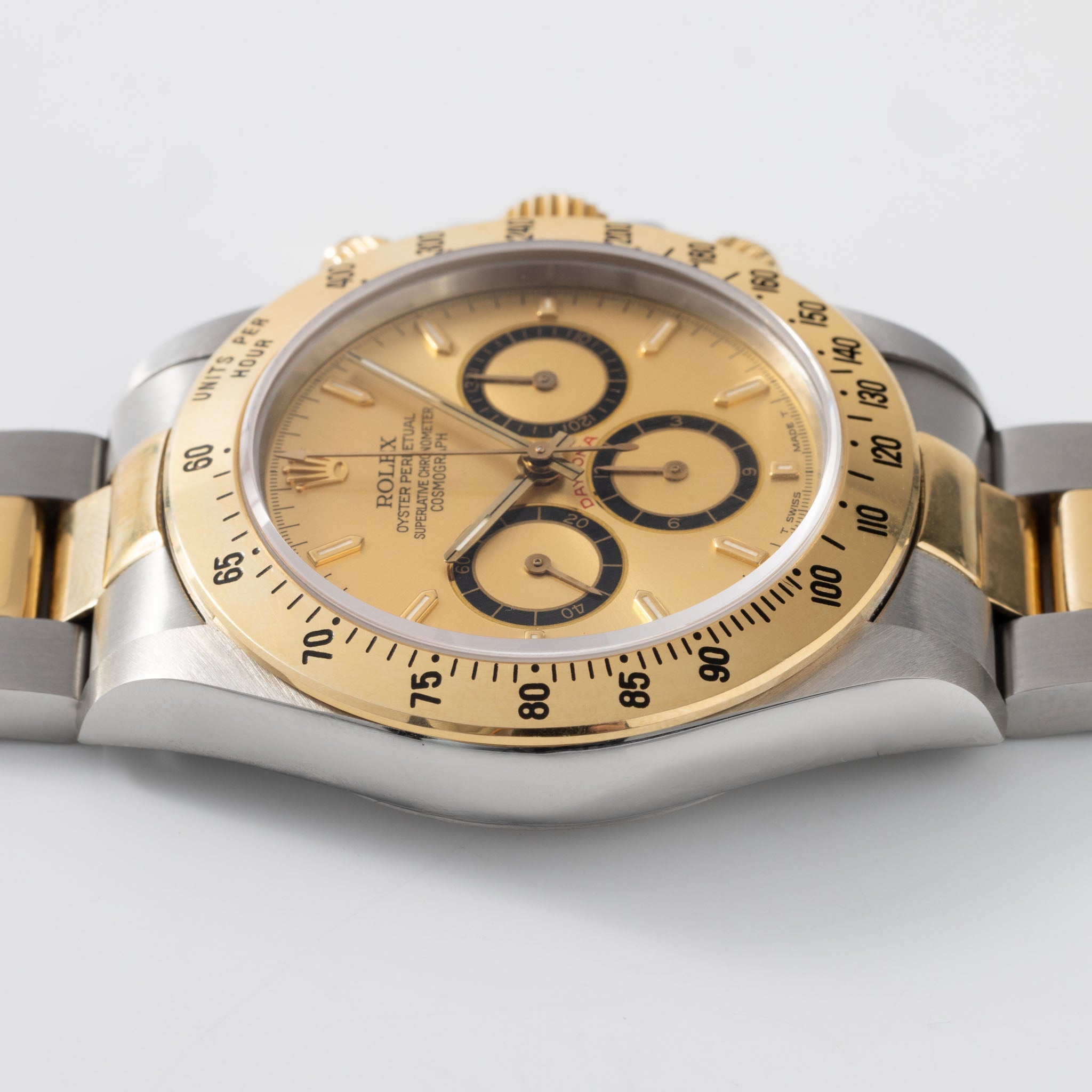 Rolex Daytona 16523 Four-Line Champagne Dial