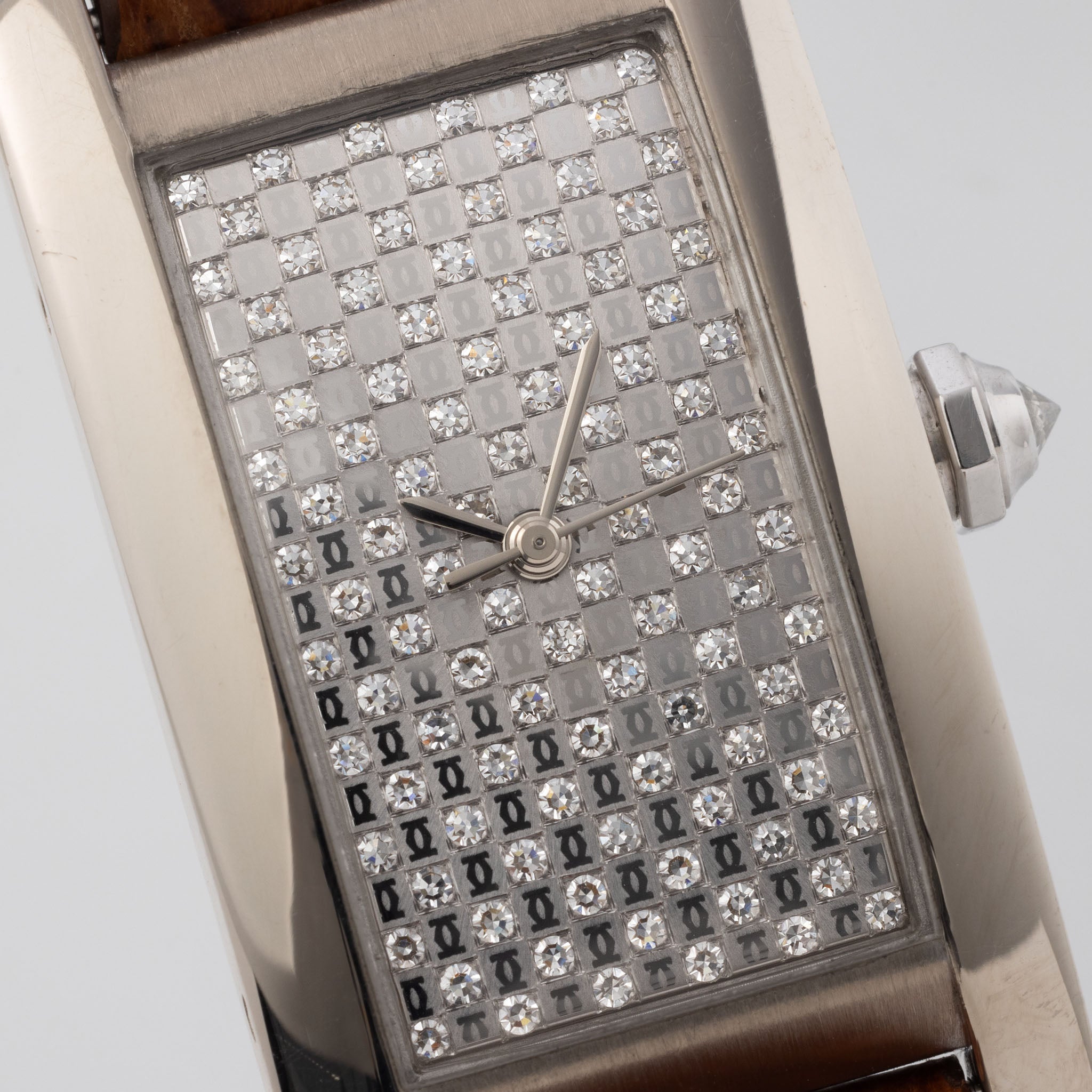 Cartier Tank Américaine 18kt White Gold Pavé Dial Ref 2490